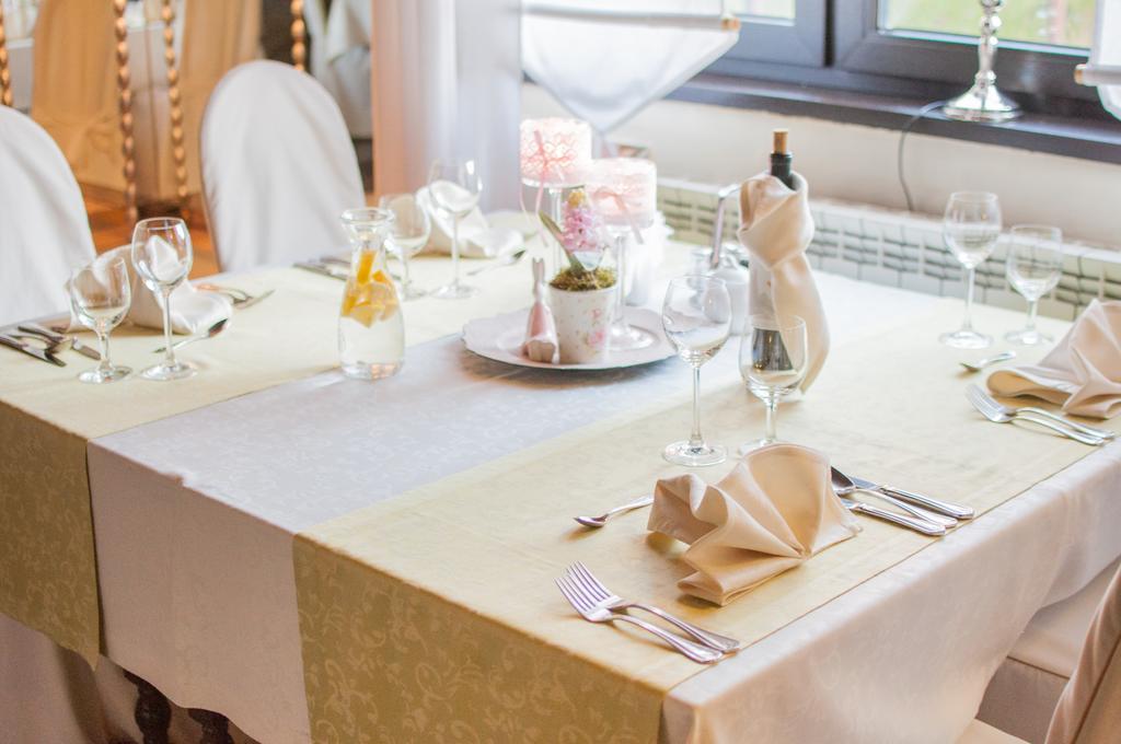Hotel Rypsowka Nowy Sacz Bagian luar foto
