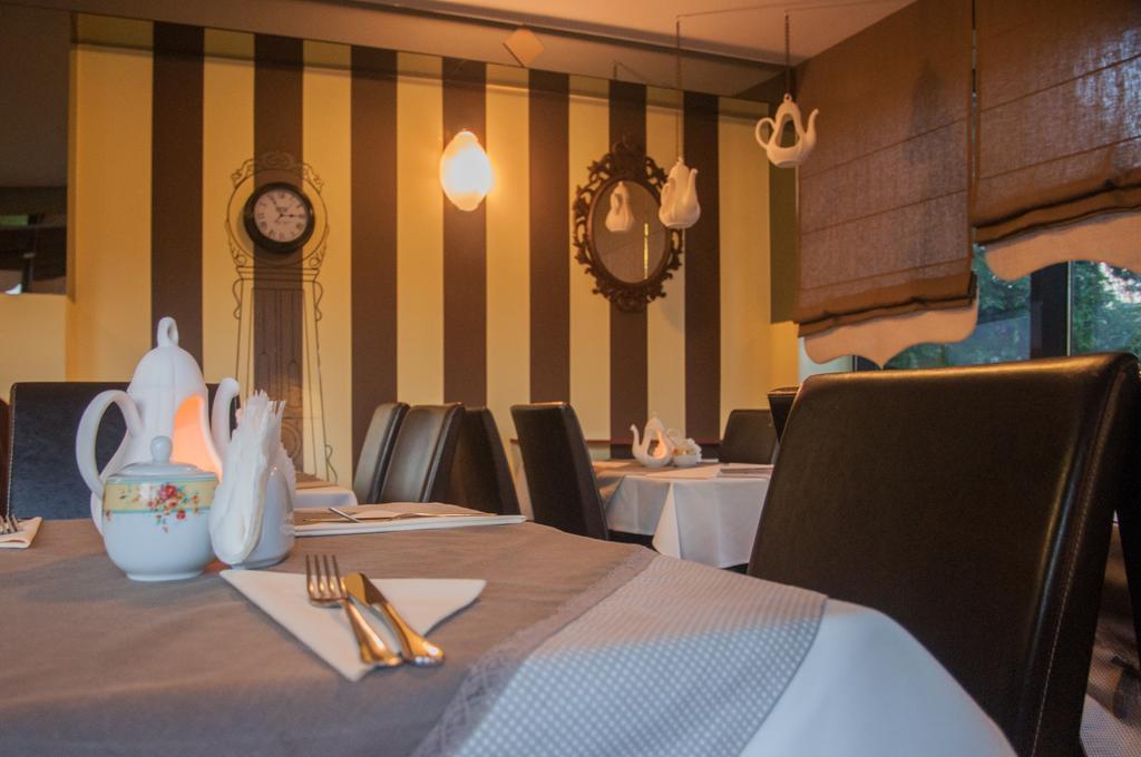 Hotel Rypsowka Nowy Sacz Bagian luar foto